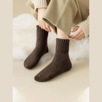 Women’s Comfy Mid-Calf Soft Winter Socks